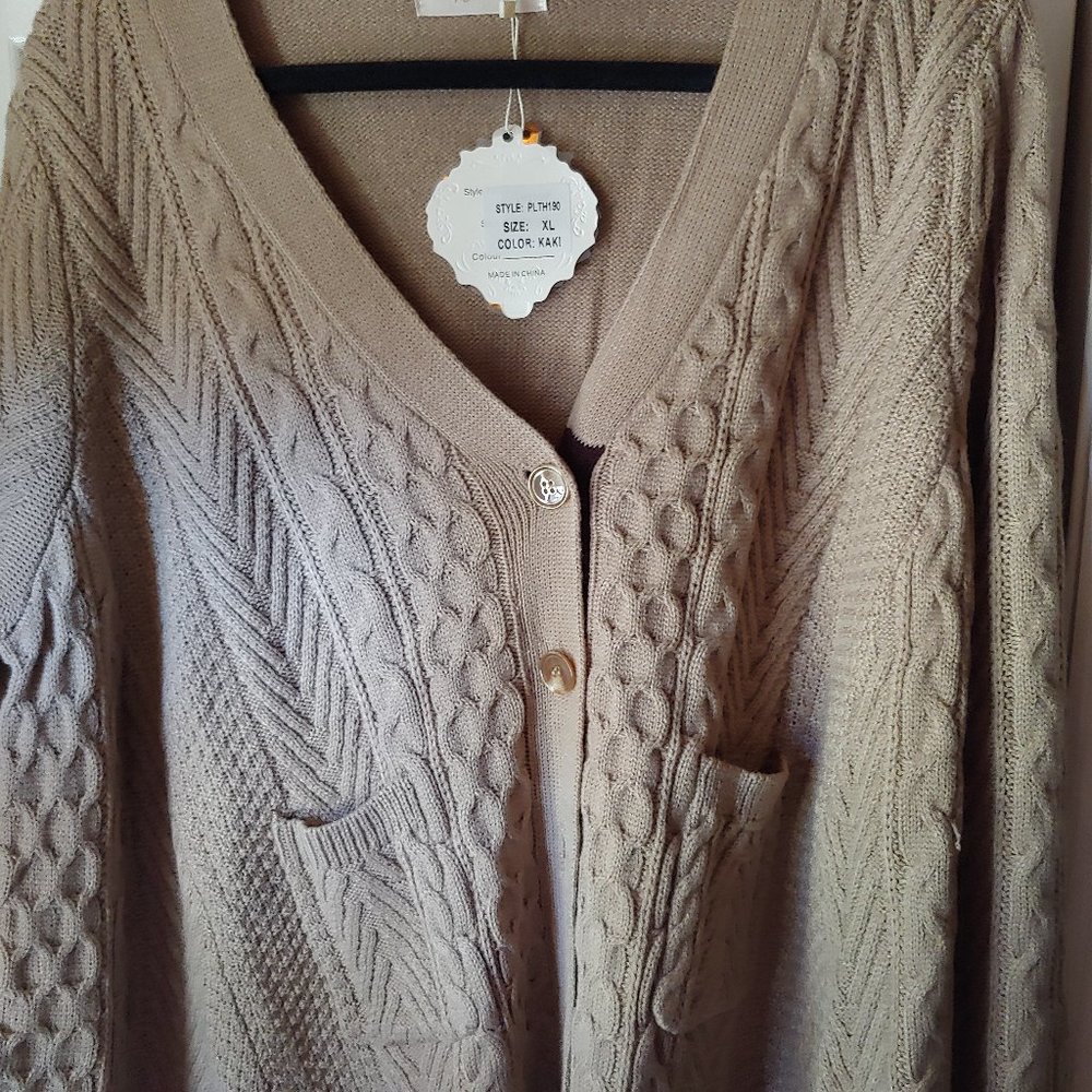 NWT XL A line shaped swing cardigan